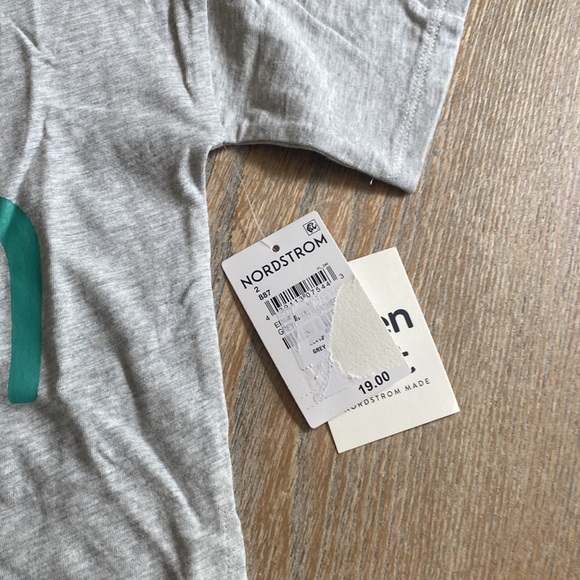 New open edit gray Nordstrom t shirt sz 2 make it fun - Picture 4 of 6